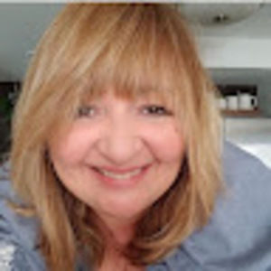 Meet your Posher, Cecilia